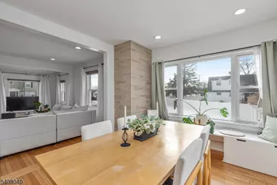 1044 Madison Hill Rd, Clark Township, NJ 07066 - Photo 10