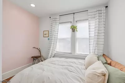 1044 Madison Hill Rd, Clark Township, NJ 07066 - Photo 18