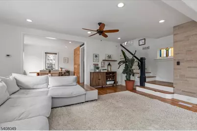 1044 Madison Hill Rd, Clark Township, NJ 07066 - Photo 4