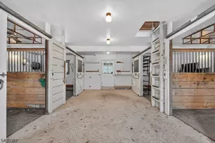 15 Fieldstone Rd, Tewksbury Township, NJ 07830 - Photo 42