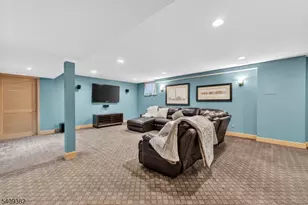 15 Fieldstone Rd, Tewksbury Township, NJ 07830 - Photo 38