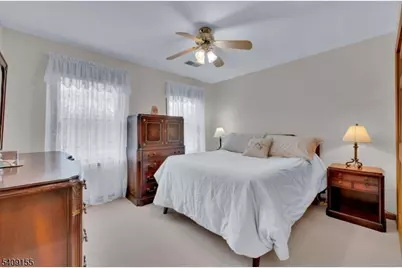 10 Cliffside Drive, Franklin Township, NJ 08886 - Photo 34