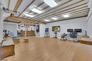 10 Cliffside Dr, Franklin Township, NJ 08886 - Photo 36