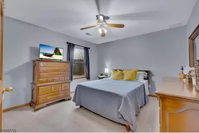 10 Cliffside Drive, Franklin Township, NJ 08886 - Photo 32