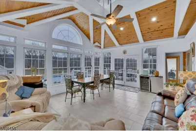 10 Cliffside Drive, Franklin Township, NJ 08886 - Photo 20