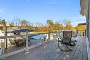 10 Cliffside Dr, Franklin Township, NJ 08886 - Photo 40