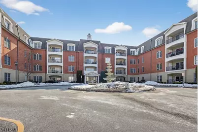 315 Regency Pl, Woodbridge Township, NJ 07095 - Photo 1