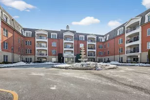 315 Regency Pl, Woodbridge Township, NJ 07095 - Photo 1