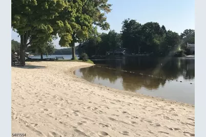 1 Beaver Ter, Jefferson Township, NJ 07885 - Photo 50