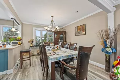 9 Chalen Ct, Pompton Lakes, NJ 07442 - Photo 6