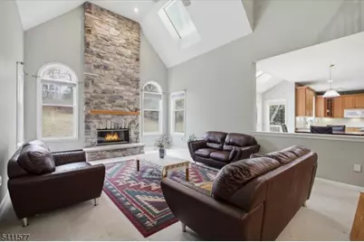 13 Old Schoolhouse Rd, Bethlehem Township, NJ 08802 - Photo 6