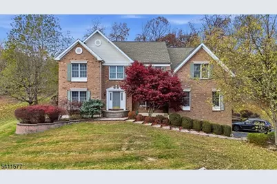 13 Old Schoolhouse Rd, Bethlehem Township, NJ 08802 - Photo 2