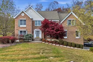 13 Old Schoolhouse Rd, Bethlehem Township, NJ 08802 - Photo 2