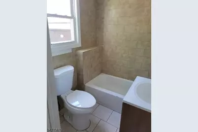 172 9th St, Passaic, NJ 07055 - Photo 4