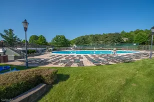 95 Wimbledon Square, Washington Township, NJ 07853 - Photo 34