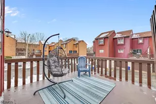 95 Wimbledon Square, Washington Township, NJ 07853 - Photo 12