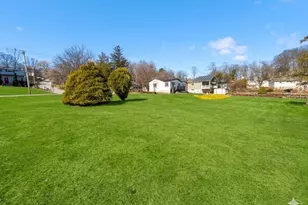 502 Otterhole Rd, West Milford Twp., NJ 07480 - Photo 4