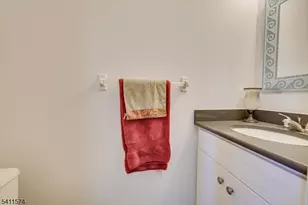 46 Carlisle Ct, Franklin Township, NJ 08873 - Photo 26