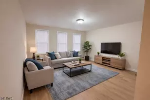 33 Hayward Pl, Wallington, NJ 07057 - Photo 1