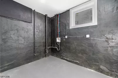 784 Valley St, Union Township, NJ 07088 - Photo 36