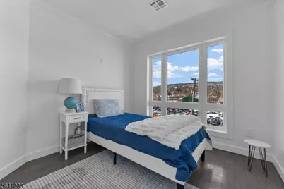 784 Valley St, Union Township, NJ 07088 - Photo 30