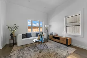 784 Valley St, Union Township, NJ 07088 - Photo 2