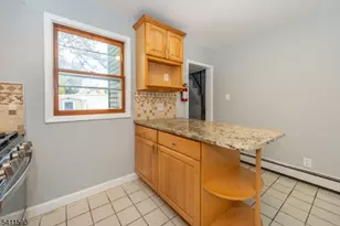 46 Center St, Clifton, NJ 07011 - Photo 8