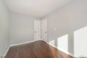 46 Center St, Clifton, NJ 07011 - Photo 4