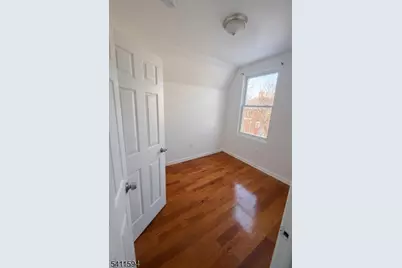 904 S 18th St, Newark, NJ 07108 - Photo 4