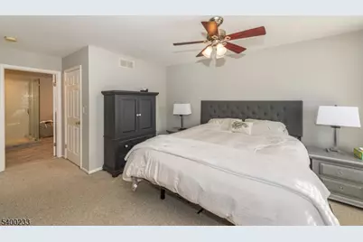 95 Crenshaw Dr, Mount Olive, NJ 07836 - Photo 20