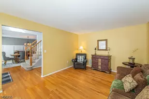 95 Crenshaw Dr, Mount Olive, NJ 07836 - Photo 32