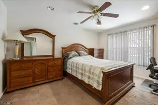 240 Cambridge Ct, Clifton, NJ 07014 - Photo 12