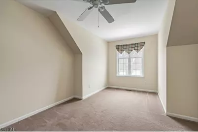 240 Cambridge Ct, Clifton, NJ 07014 - Photo 16