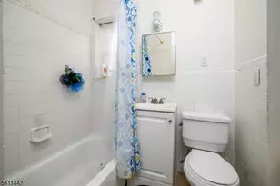 527 Cary St, Orange, NJ 07050 - Photo 12