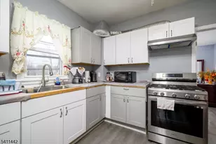 527 Cary St, Orange, NJ 07050 - Photo 22