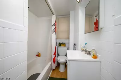 527 Cary St, Orange, NJ 07050 - Photo 30