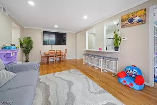 1300 Rock Ave Apt F1, North Plainfield, NJ 07060 - Photo 6