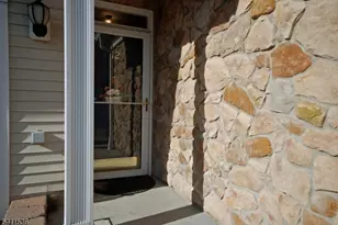 12 Quartz Way, Woodland Park, NJ 07424 - Photo 2