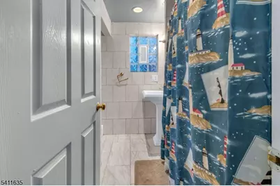 427 Summer St, Paterson, NJ 07501 - Photo 8