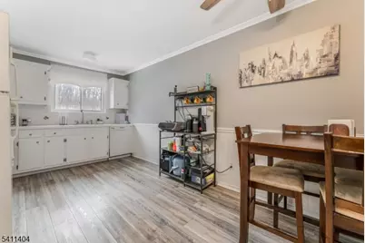 579 Dell Pl #79, Stanhope, NJ 07874 - Photo 10