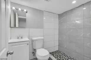 553 S Orange Ave, Newark, NJ 07103 - Photo 30