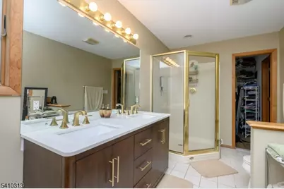 17 Gary Ct, Mount Olive, NJ 07836 - Photo 22