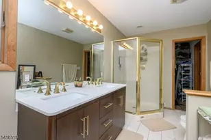 17 Gary Ct, Mount Olive, NJ 07836 - Photo 22