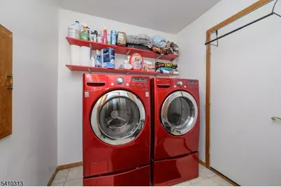 17 Gary Ct, Mount Olive, NJ 07836 - Photo 16