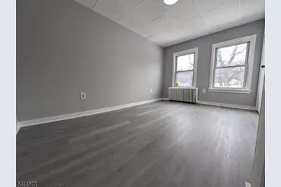 596 S Main St #Back, Phillipsburg, NJ 08865 - Photo 6