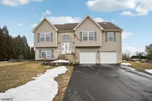 22 Paterson Pl, Newton, NJ 07860 - Photo 2