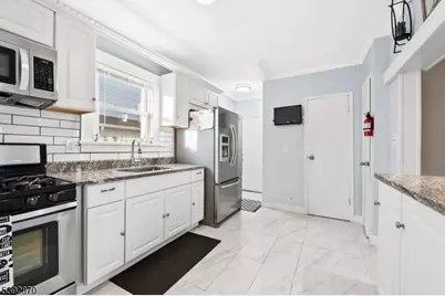 355 Bergen St, Plainfield, NJ 07063 - Photo 16