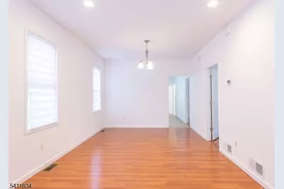 16 Major St, Clifton, NJ 07013 - Photo 6