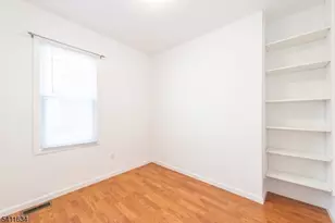 16 Major St, Clifton, NJ 07013 - Photo 10