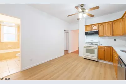 16 Major St, Clifton, NJ 07013 - Photo 12